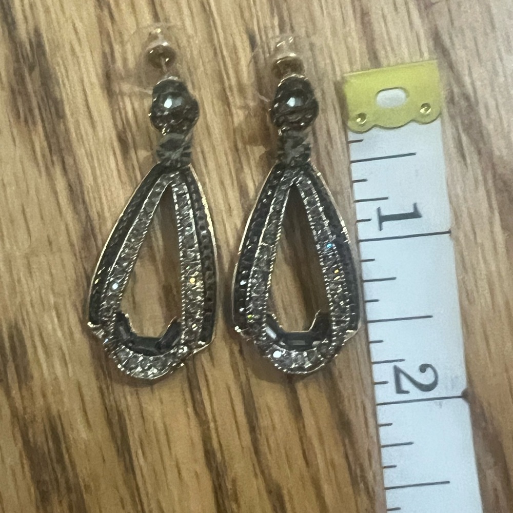 Vintage Black and  Silver Drop Earrings